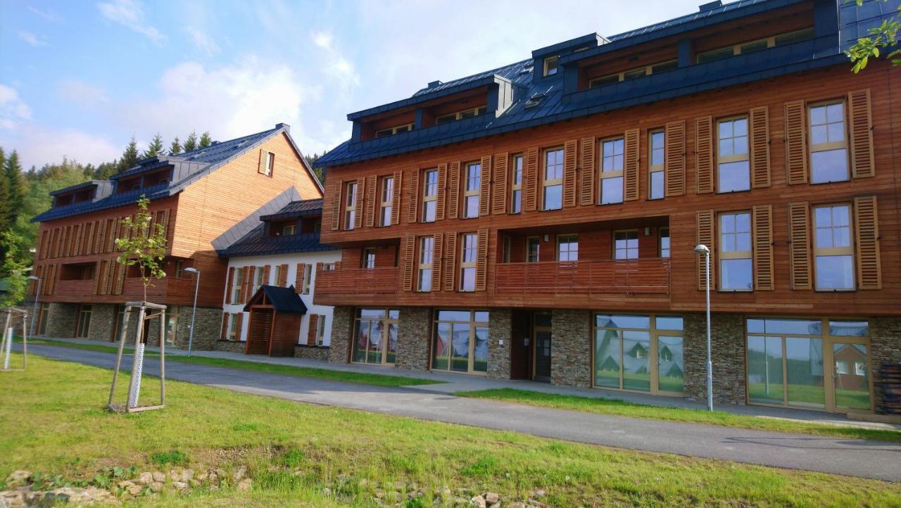Apartman Horni Misecky - Luxusni Ubytovani Pro Dve Rodiny S Detmi Exteriör bild