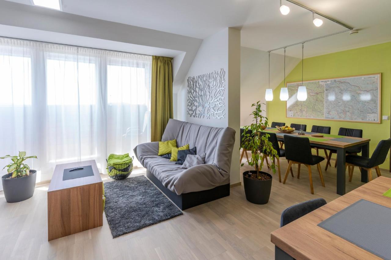 Apartman Horni Misecky - Luxusni Ubytovani Pro Dve Rodiny S Detmi Exteriör bild